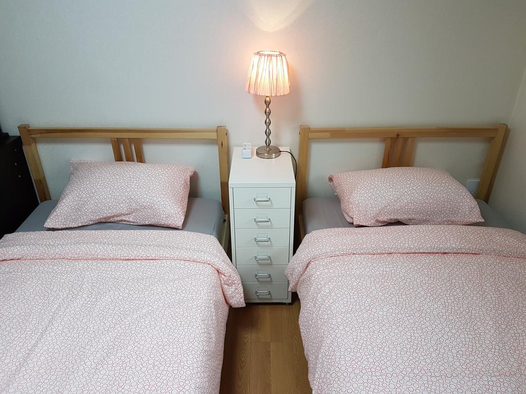 Bed & Breakfast Roommate In Ehwa 2*
